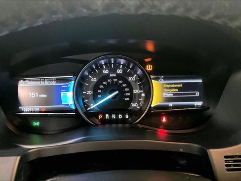 Used 2017 Ford Explorer Limited FWD image 25