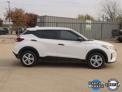 Certified 2025 Nissan Kicks Play S image 4