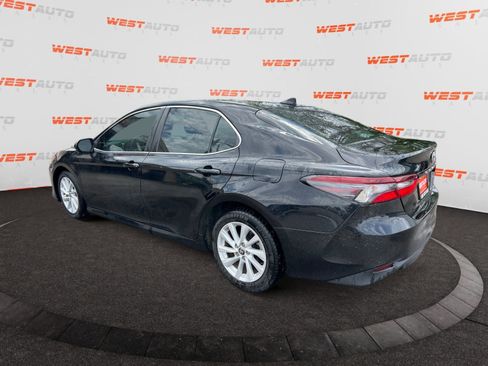 Used 2021 Toyota Camry LE FWD image 3