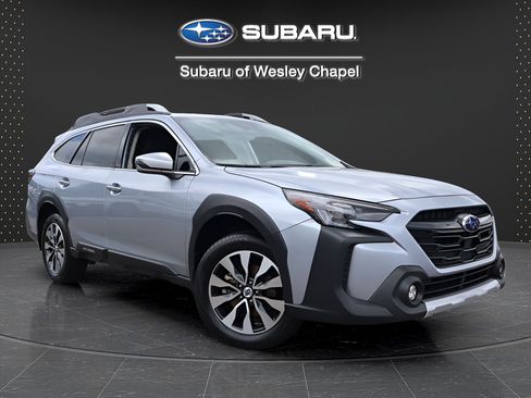 Used 2025 Subaru Outback Touring w/ Popular Package #2 AWD/4WD image 1