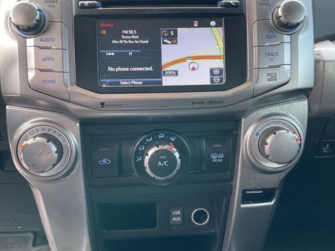 Used 2018 Toyota 4Runner SR5 image 9