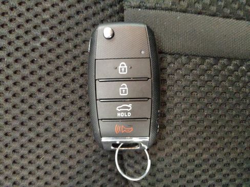 Used 2020 Kia Optima LX FWD image 32