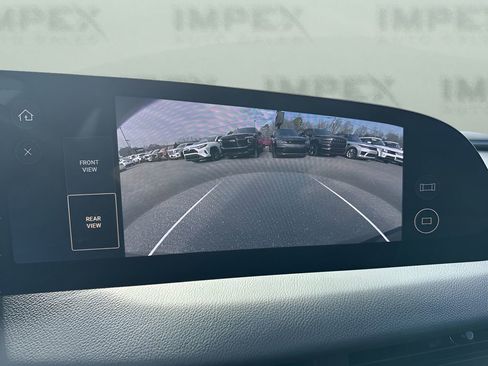 Used 2024 Lucid Air Touring image 21