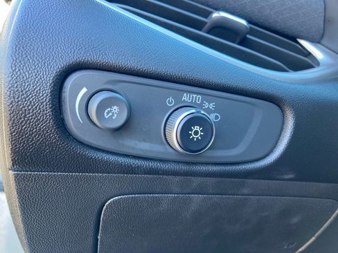 Used 2024 Chevrolet Malibu LT image 13