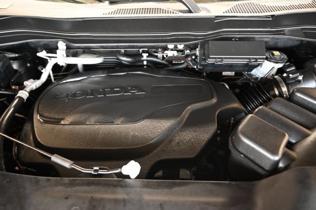 Used 2024 Honda Ridgeline Black Edition image 32