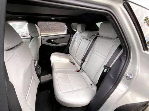 Used 2026 Land Rover Range Rover Evoque S AWD/4WD image 28
