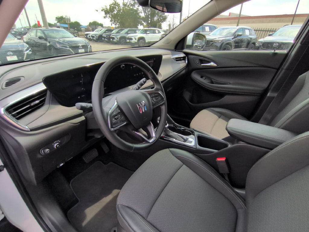 Used 2026 Buick Encore GX Preferred FWD image 12