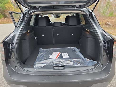 New 2026 Nissan Kicks SV w/ SV Premium Package image 16