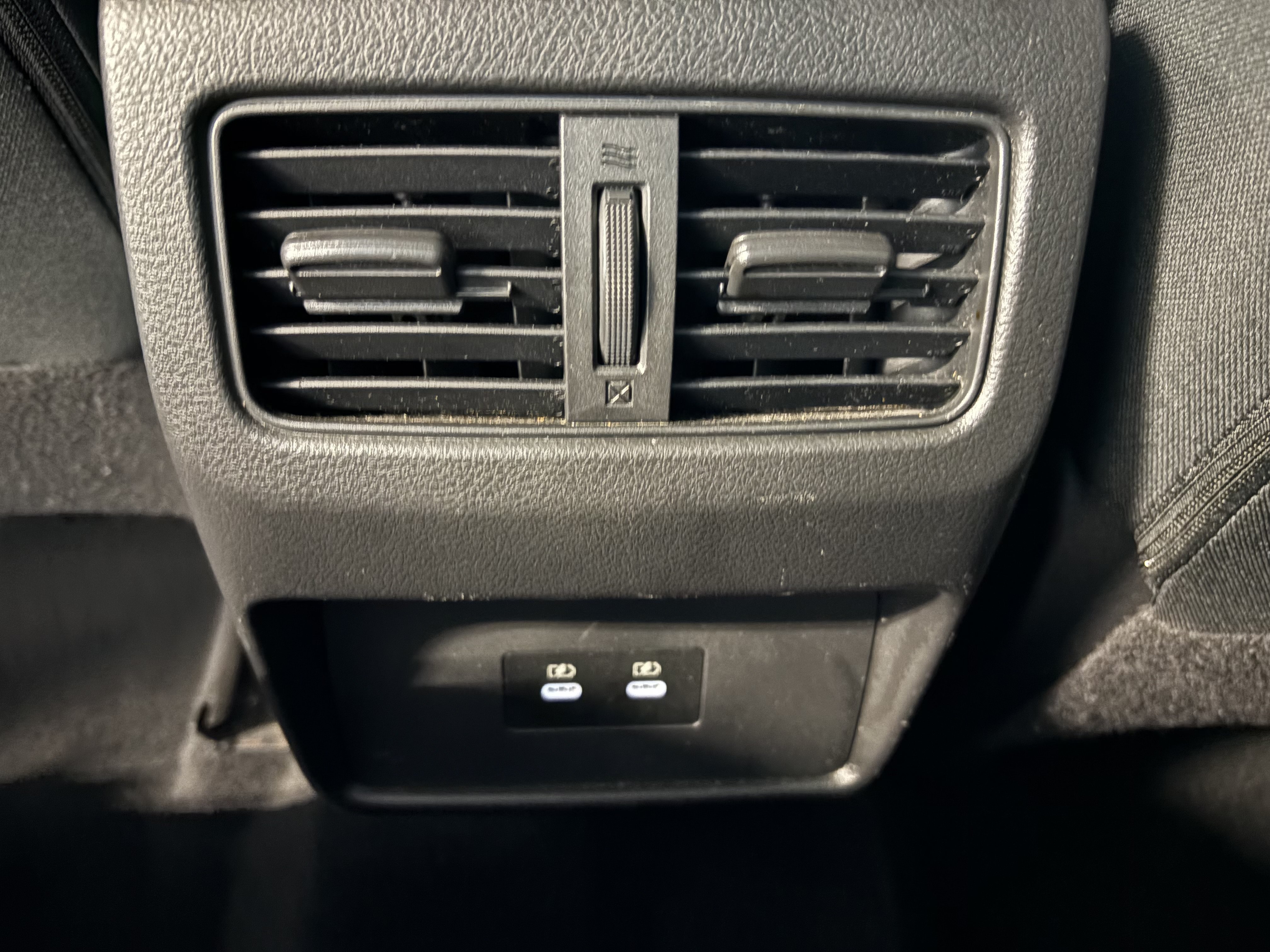 Used 2024 Nissan Rogue SV AWD/4WD image 11