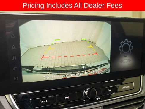 Used 2023 Nissan Altima 2.5 SR w/ SR Premium Package FWD image 14