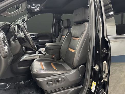 Used 2023 GMC Sierra 2500 AT4 w/ AT4 Preferred Package image 4