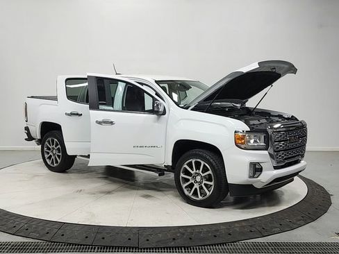 Used 2022 GMC Canyon Denali AWD/4WD image 9
