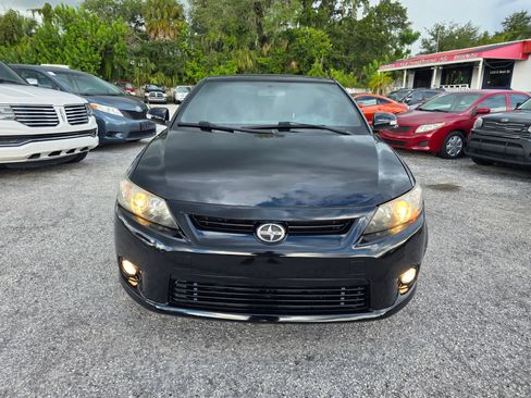Used 2011 Scion tC FWD image 2