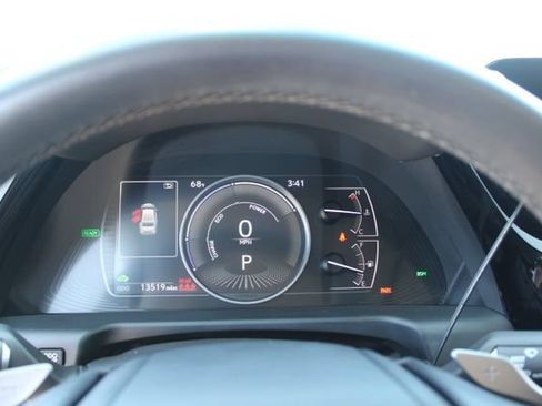 Used 2024 Lexus ES 300h w/ Premium Package FWD image 23