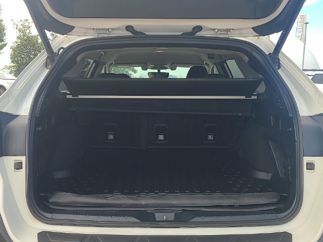 Used 2020 Subaru Outback Limited AWD/4WD image 32