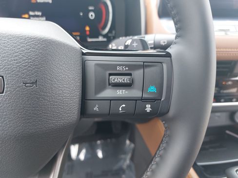 Used 2026 Nissan Rogue Platinum w/ Platinum Premium Package AWD/4WD image 20