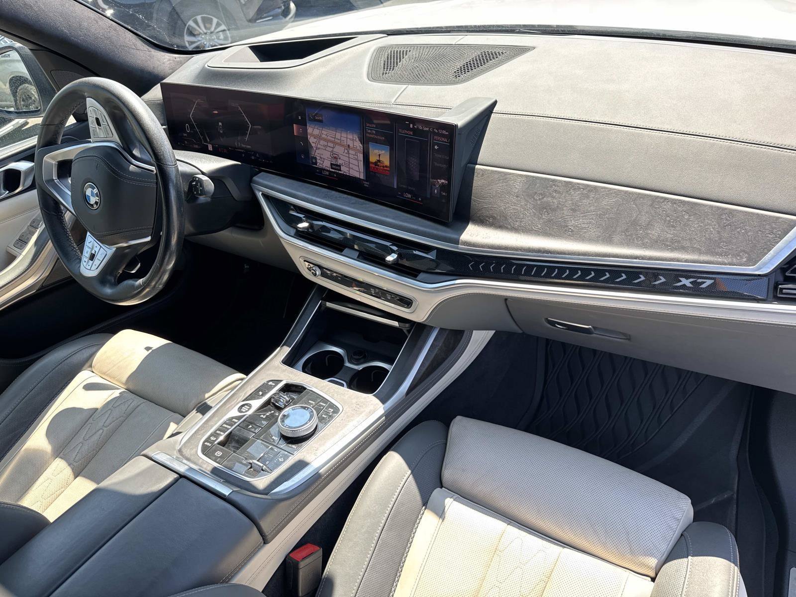 Used 2023 BMW X7 xDrive40i w/ Executive Package AWD/4WD image 14