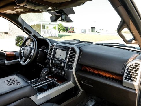 Used 2017 Ford F150 King Ranch w/ Equipment Group 601A Luxury AWD/4WD image 17