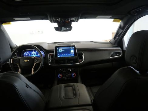 Used 2023 Chevrolet Tahoe High Country AWD/4WD image 14