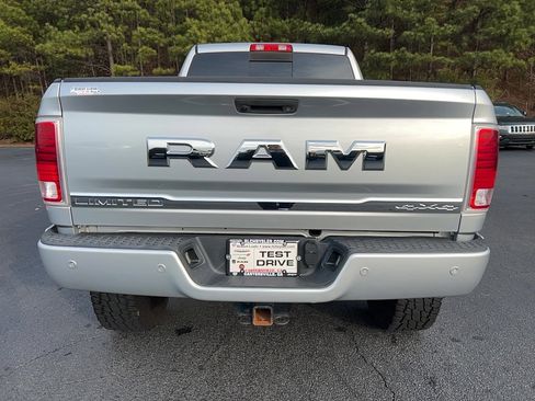 Used 2017 RAM 2500 Limited image 6