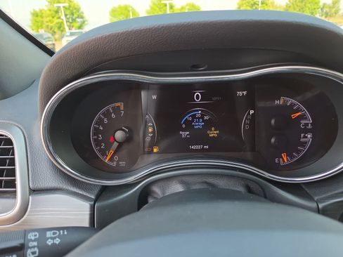 Used 2020 Jeep Grand Cherokee Laredo w/ Quick Order Package 2BN North AWD/4WD image 26