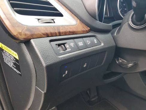 Used 2018 Hyundai Santa Fe Sport w/ Cargo Package image 21