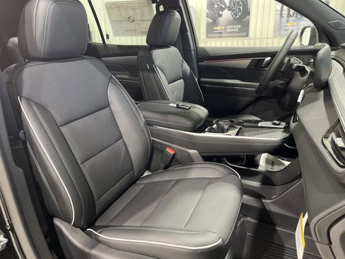 New 2026 Buick Enclave Preferred w/ Power Package image 19