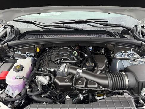 New 2025 Jeep Grand Cherokee Limited w/ Luxury Tech Group II image 22