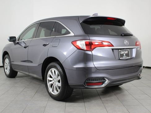 Used 2018 Acura RDX w/ Tech & AcuraWatch Plus Pkg image 3