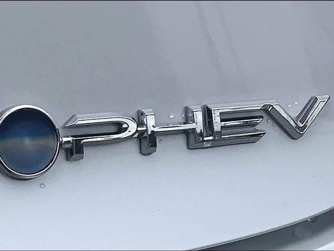 New 2026 Toyota Prius Plug-In Hybrid image 15