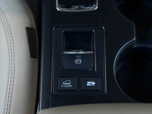 Used 2018 Subaru Outback 3.6R Limited image 35