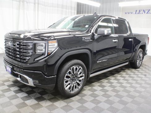 Used 2025 GMC Sierra 1500 Denali Ultimate image 6