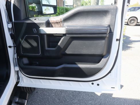 Used 2019 Ford F450 Lariat w/ Lariat Ultimate Package image 51