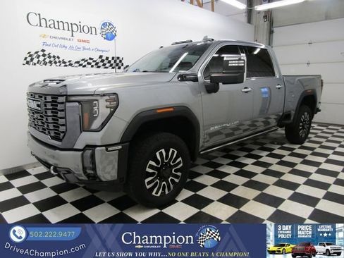 Certified 2024 GMC Sierra 2500 Denali Ultimate w/ Max Trailering Package image 14