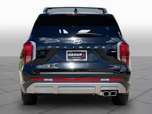 Used 2024 Hyundai Palisade SEL w/ Premium Package AWD/4WD image 5