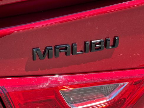 Used 2024 Chevrolet Malibu RS FWD image 30