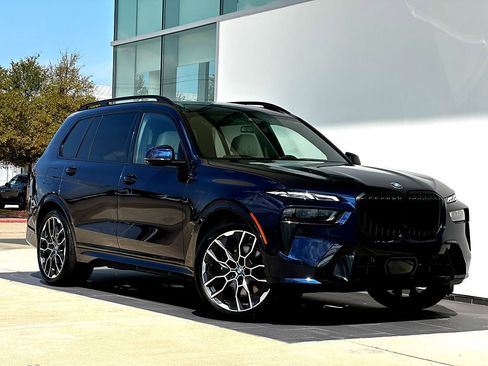 New 2026 BMW X7 xDrive40i w/ M Sport Package image 1