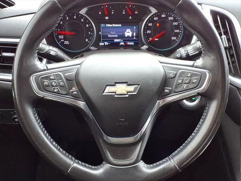 Used 2021 Chevrolet Equinox LT FWD image 19