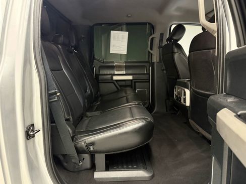 Used 2019 Ford F250 Lariat w/ Lariat Value Package image 20