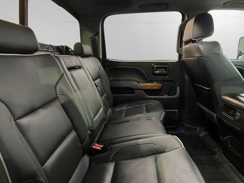 Used 2019 Chevrolet Silverado 3500 High Country image 18