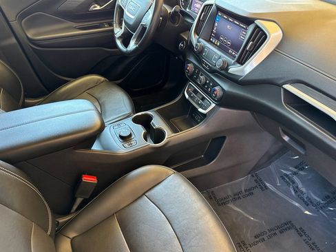 Certified 2022 GMC Terrain SLT AWD/4WD image 17