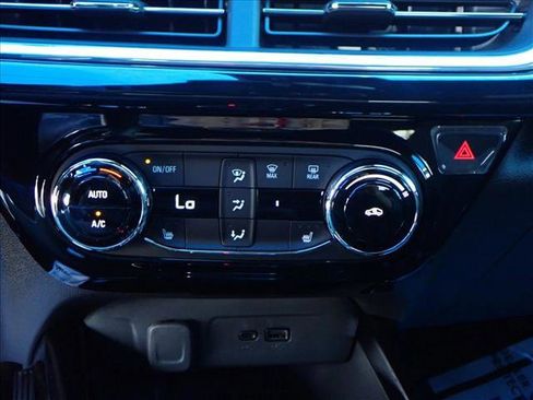 New 2025 Chevrolet Trax RS w/ Driver Confidence Package image 18