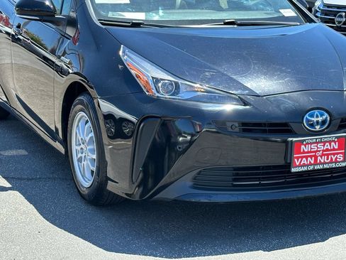 Used 2022 Toyota Prius LE FWD image 10