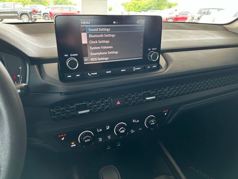 Used 2025 Honda Accord SE image 23