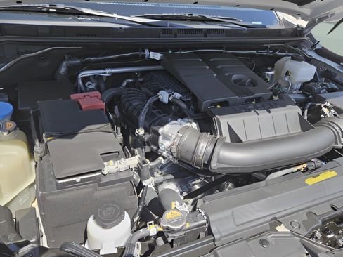 New 2026 Nissan Frontier Pro-X w/ Pro Premium Package image 10