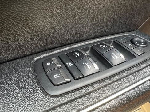 Used 2018 Maserati Levante AWD/4WD image 82