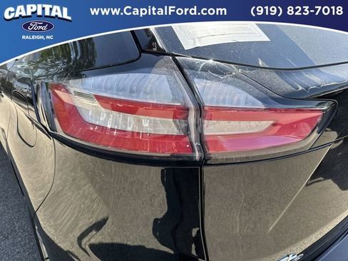 Certified 2024 Ford Edge SEL w/ Convenience Package AWD/4WD image 15