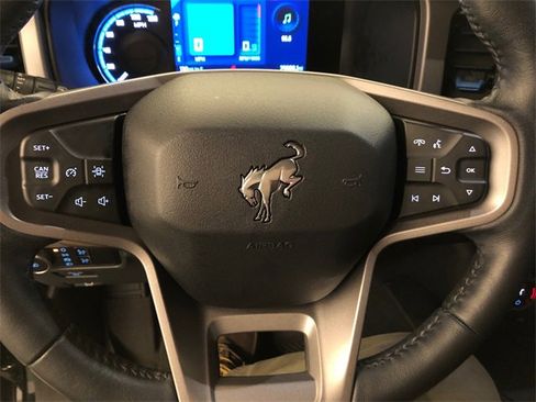 Used 2023 Ford Bronco Outer Banks image 18