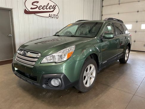 Used 2013 Subaru Outback 2.5i Premium AWD/4WD image 2
