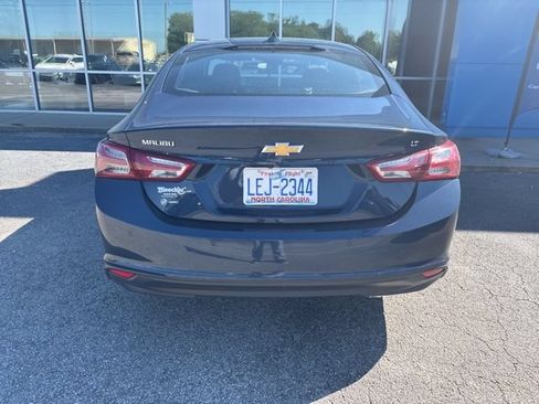 Used 2022 Chevrolet Malibu LT FWD image 3